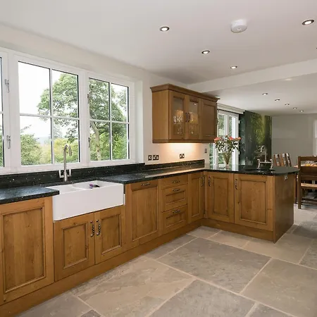 Feriehus Waterfall Wood *